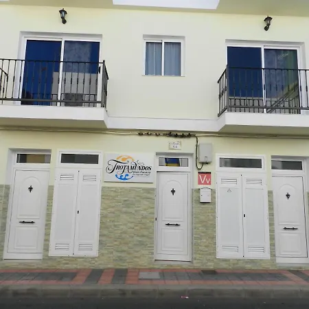 Trotamundos Gc Familias Y Adultos Responsables Villa El Tablero  Exterior photo